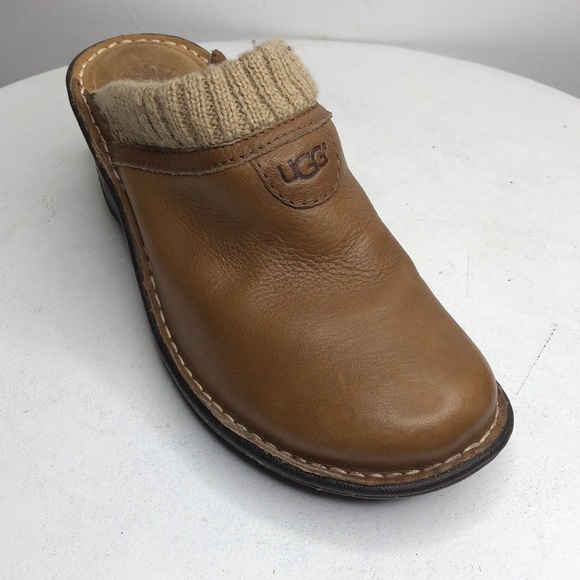 UGG Shoes - UGG 1937 Gael Chestnut Leather Shearling Wedge Clogs Mules Shoes SZ 8. RR1